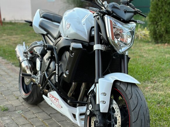 2008 Yamaha FZ1, белый, 650000 рублей - вид 2