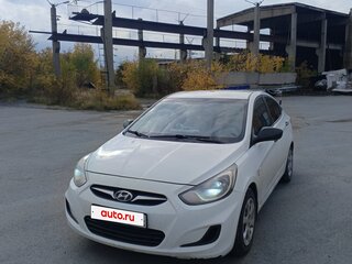2012 Hyundai Solaris I, белый, 570000 рублей, вид 1