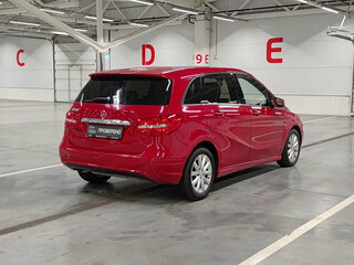 2012 Mercedes-Benz B-Класс 200 II (W246), красный, 890000 рублей, вид 5