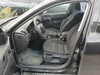 2012 Skoda Octavia II (A5) Рестайлинг, чёрный, 513900 рублей, вид 5