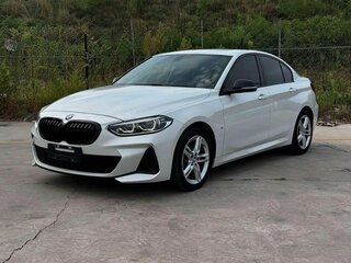 2022 BMW 1 серии 120i III (F52) Рестайлинг, белый, 1797000 рублей, вид 3
