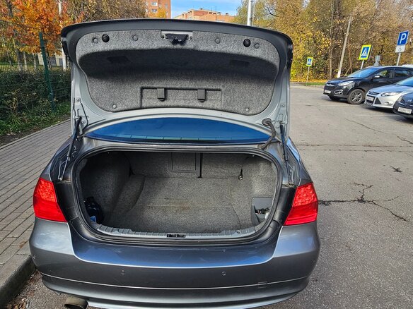 2008 BMW 3 серии 320i V (E90/E91/E92/E93) Рестайлинг, серый, 930000 рублей - вид 11