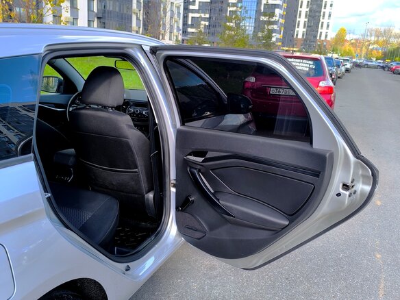 2021 Lada (ВАЗ) Vesta SW I, серый, 975000 рублей - вид 26