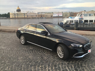 2021 Mercedes-Benz E-Класс 250 V (W213, S213, C238) Рестайлинг, чёрный, 4500000 рублей, вид 4