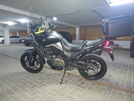2025 QJMotor SVT 650, чёрный, 580000 рублей, вид 2