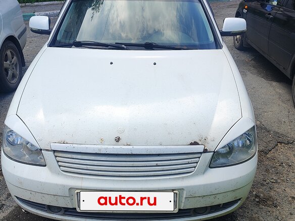 2011 Lada (ВАЗ) Priora I, белый, 240000 рублей - вид 1