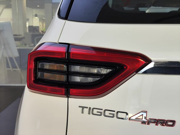 2023 Chery Tiggo 4 Pro I Рестайлинг, белый, 1270000 рублей - вид 9
