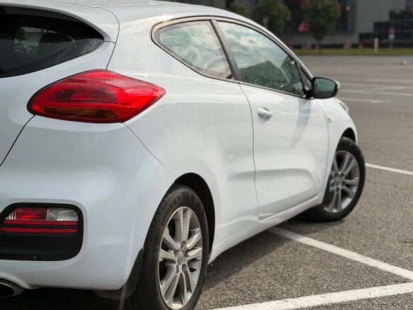 2013 Kia Ceed II, белый - вид 10