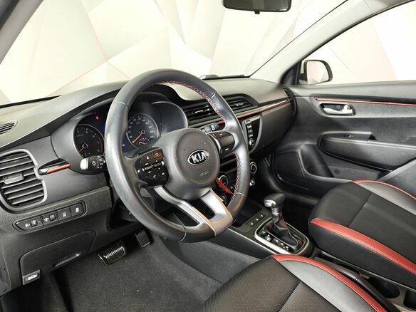 2020 Kia Rio X-Line IV, белый, 1659000 рублей - вид 17