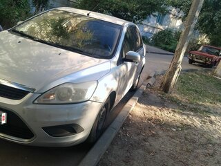 2008 Ford Focus II Рестайлинг, серебристый, 350000 рублей, вид 1