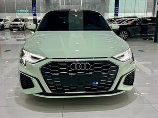 2022 Audi A3 Sportback 35 TFSI IV (8Y), зелёный, 1903000 рублей, вид 2