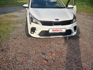 2021 Kia Rio X IV Рестайлинг, белый, 1750000 рублей, вид 4