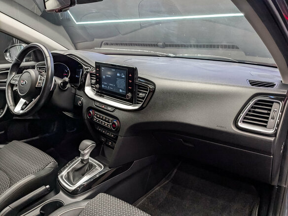 2020 Kia Ceed III, серый, 2190000 рублей - вид 12