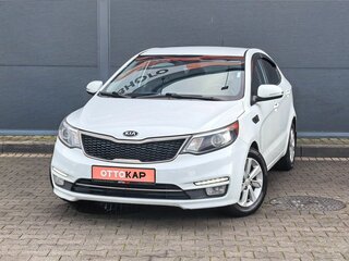 2015 Kia Rio III Рестайлинг, белый, 1139000 рублей, вид 1