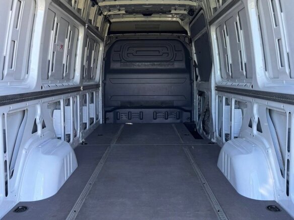 2022 Mercedes-Benz Sprinter, белый, 4700000 рублей - вид 10