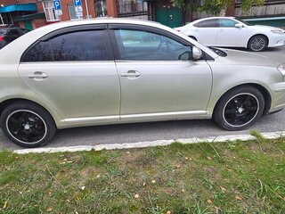 2007 Toyota Avensis II Рестайлинг, серый, 570000 рублей, вид 3
