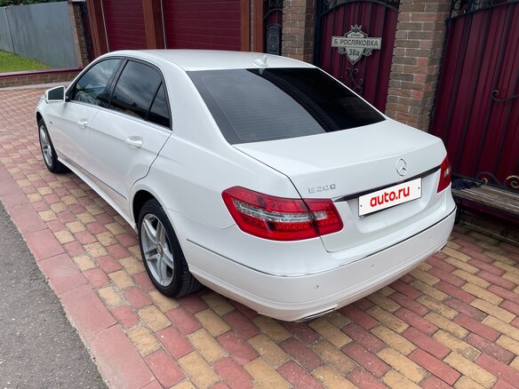 2012 Mercedes-Benz E-Класс 200 7G-Tronic IV (W212, S212, C207), белый - вид 5