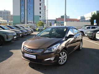 2014 Hyundai Solaris I Рестайлинг, коричневый, 749800 рублей, вид 1