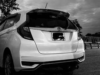 2018 Honda Fit III Рестайлинг, белый, 1500000 рублей, вид 3