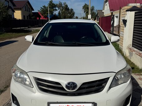 2012 Toyota Corolla X (E140, E150) Рестайлинг, белый, вид 1