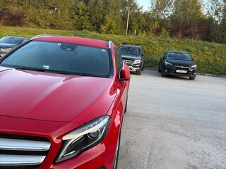 2015 Mercedes-Benz GLA 180 I (X156), красный, 1599999 рублей, вид 3