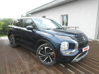 Mitsubishi Outlander IV
