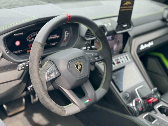 2025 Lamborghini Urus Performante I Рестайлинг, зелёный, 57000000 рублей - вид 9