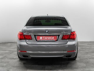 2012 BMW 7 серии Long 750Li xDrive V (F01/F02/F04) Рестайлинг, серебристый, 1580000 рублей, вид 3