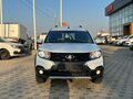 2026 Lada (ВАЗ) Largus Cross I Рестайлинг, белый, 2022000 рублей - вид 1