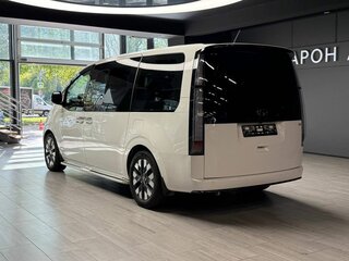 2022 Hyundai Staria I, белый, 4350000 рублей, вид 4