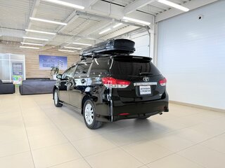 2011 Toyota Wish II, чёрный, 1349000 рублей, вид 4