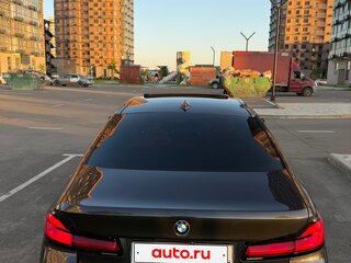 2020 BMW 5 серии 520i VII (G30/G31/G38) Рестайлинг, серый, 4200000 рублей, вид 3