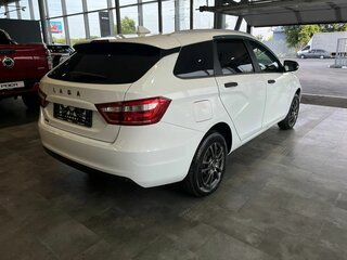 2019 Lada (ВАЗ) Vesta SW I, белый, 940000 рублей, вид 4