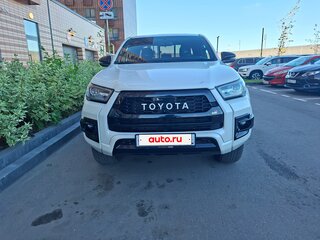 2022 Toyota Hilux VIII Рестайлинг 2, белый, 6099000 рублей, вид 3