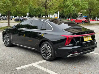 2025 Hongqi H5 II, чёрный, 3555208 рублей, вид 3