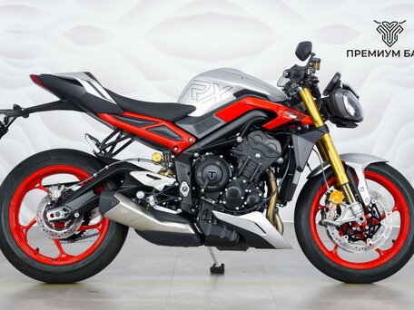 2026 Triumph Street Triple, серебристый, 1549000 рублей, вид 1