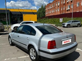 1998 Volkswagen Passat B5, серебристый, 550000 рублей, вид 3