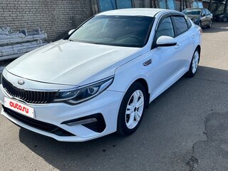 2019 Kia Optima IV Рестайлинг, белый, 1700000 рублей, вид 1