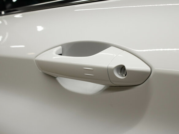 2024 Geely Coolray (Binyue Cool) I Рестайлинг, белый, 1999000 рублей - вид 24