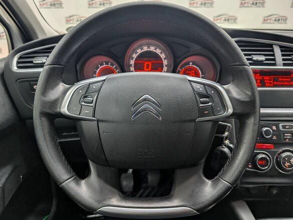 2012 Citroen C4 II, белый, 549000 рублей - вид 13