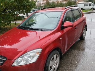 2009 Kia Ceed I, красный, 700000 рублей, вид 2