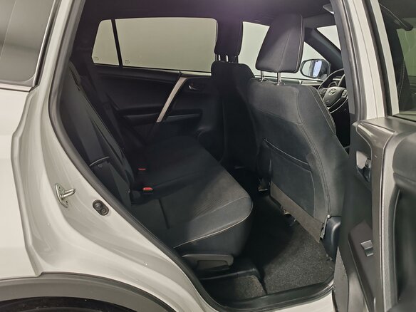 2019 Toyota RAV4 IV (XA40) Рестайлинг, белый - вид 18
