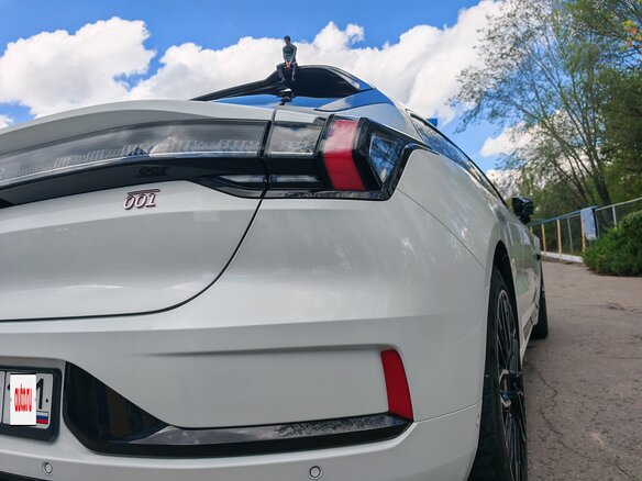 2023 Zeekr 001 100 kWh I, белый, 5100000 рублей - вид 14