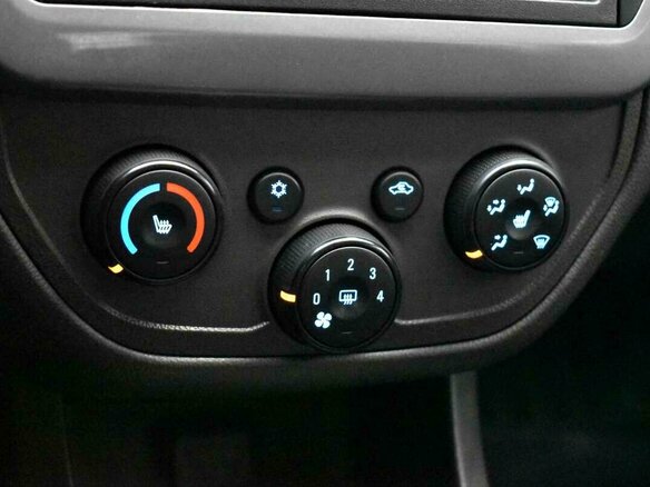 2013 Chevrolet Cobalt II, золотистый, 465000 рублей - вид 6