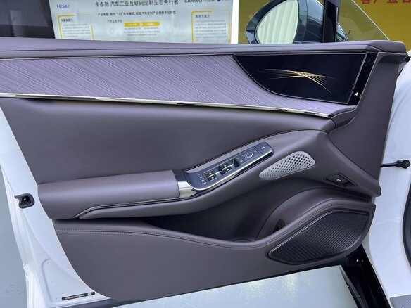 2026 Denza Z9, белый, 9999666 рублей - вид 16