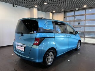 2010 Honda Freed Spike I, зелёный, 980000 рублей, вид 3