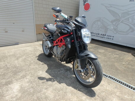 2013 MV Agusta Brutale 1090, чёрный, 640000 рублей, вид 1
