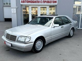 1997 Mercedes-Benz S-Класс 320 III (W140) Рестайлинг, серебристый, 599000 рублей, вид 3