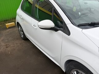2013 Peugeot 208 I, белый, 450000 рублей, вид 4