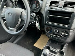 2026 Lada (ВАЗ) Granta I Рестайлинг, белый, 1068000 рублей, вид 3